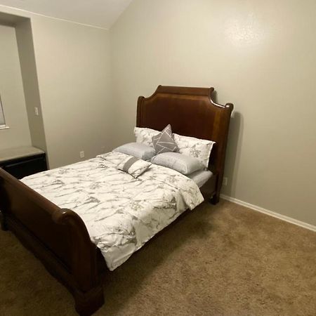 Beautiful Peaceful Desirable Home In Madera Rancho Exterior foto
