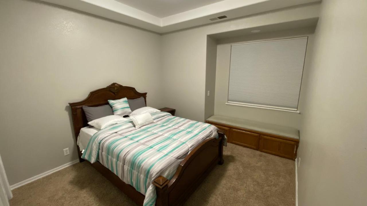 Beautiful Peaceful Desirable Home In Madera Rancho Exterior foto